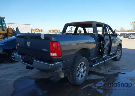 2018 Ram 2500 Lone Star 4X4 6'4 Box from USA, damaged, VIN 3C6UR5DL1JG351240